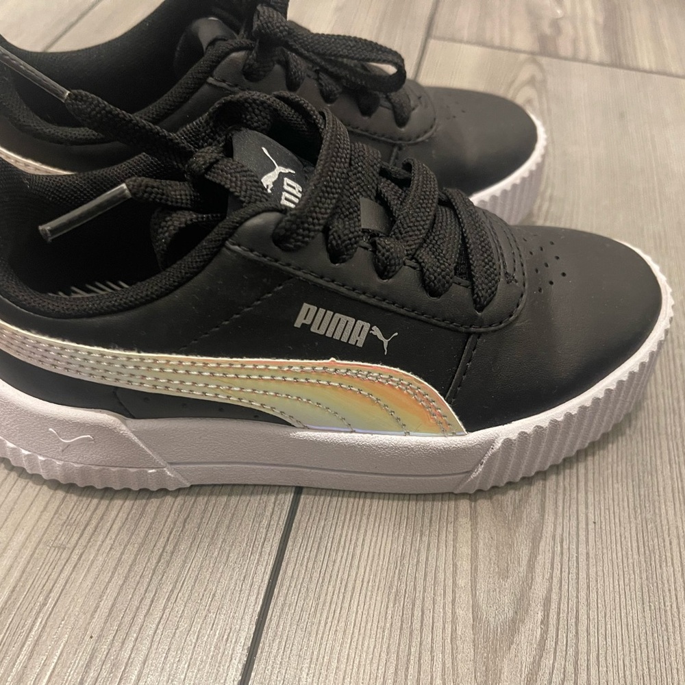 PUMA Kids Black Sneakers with Iridescent Accent